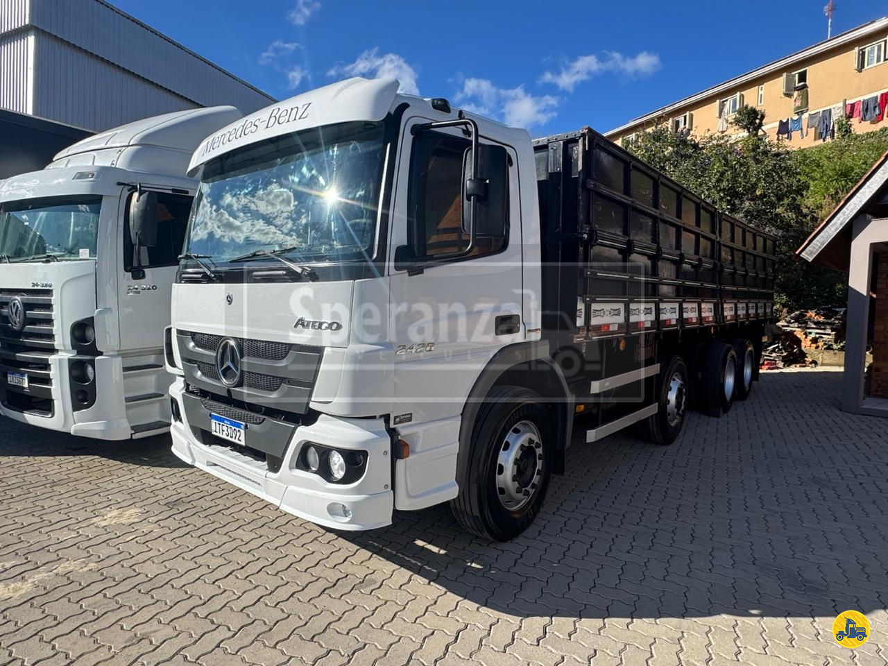 CAMINHAO MERCEDES-BENZ MB 2426 Graneleiro BiTruck 8x2 Speranza Caminhões GARIBALDI RIO GRANDE DO SUL RS